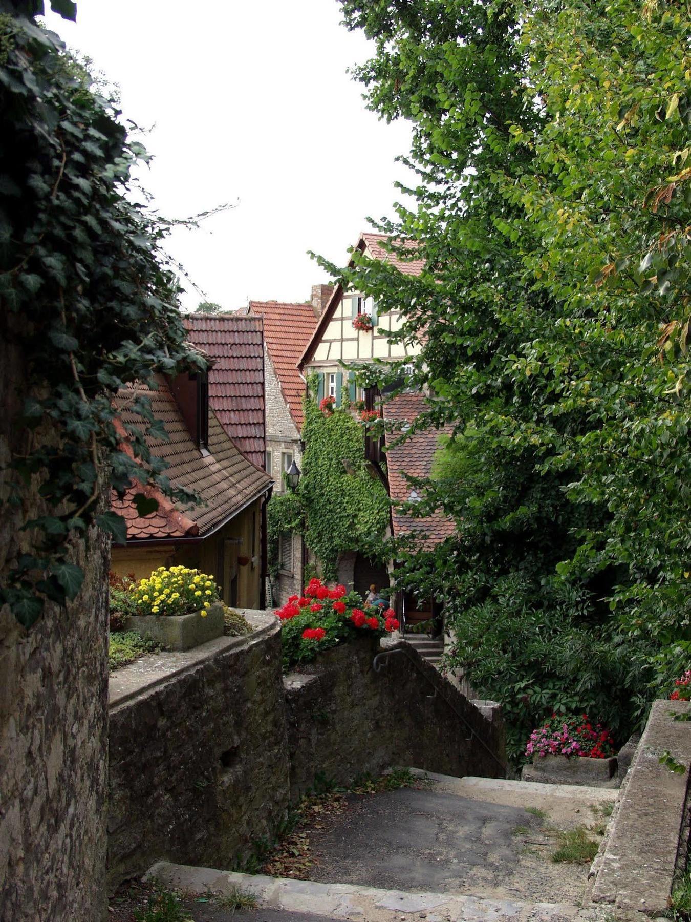 Akzent Hotel Am Bach Dettelbach Exteriör bild